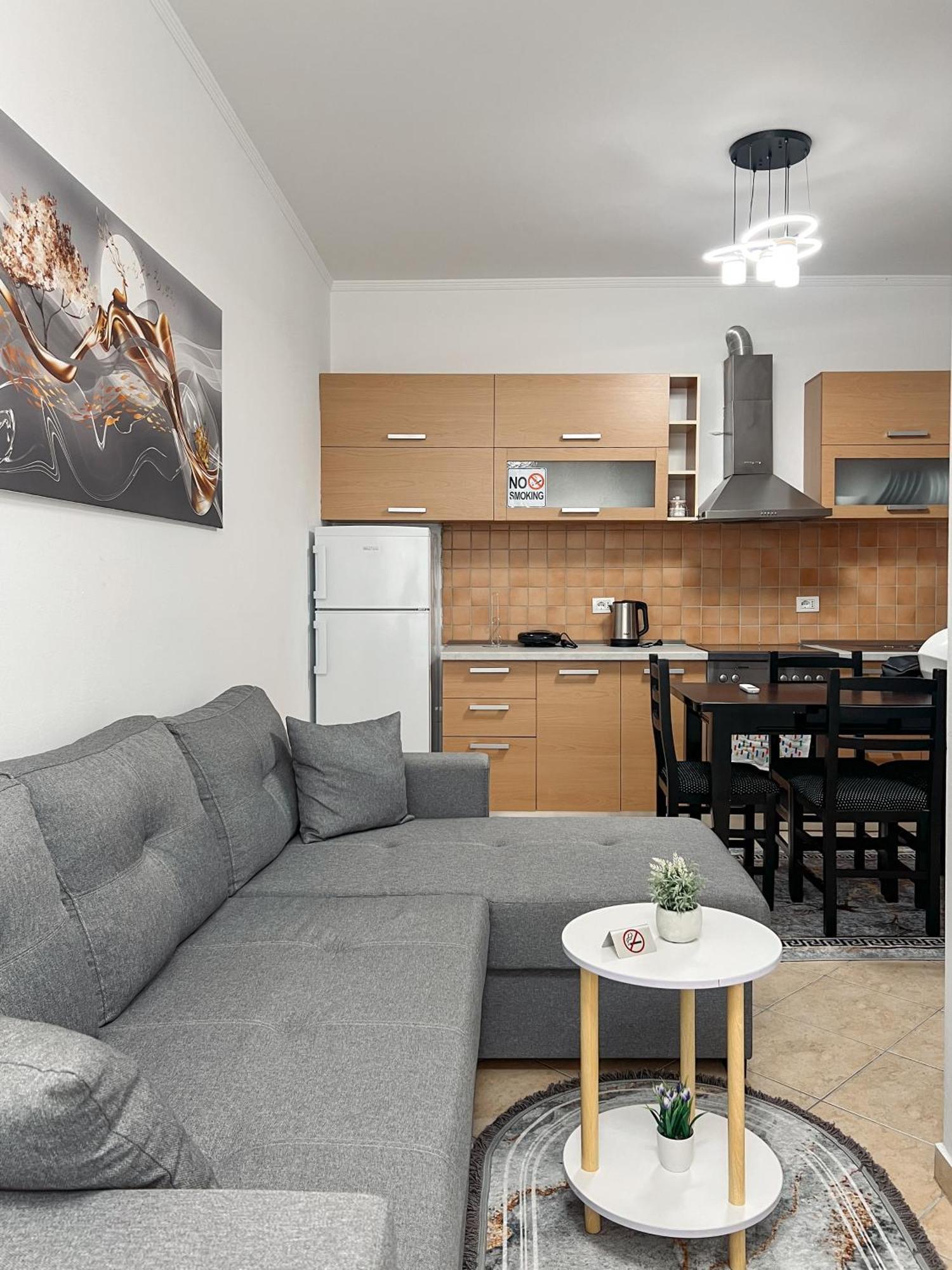 Tirana City Stay Apartments Esterno foto