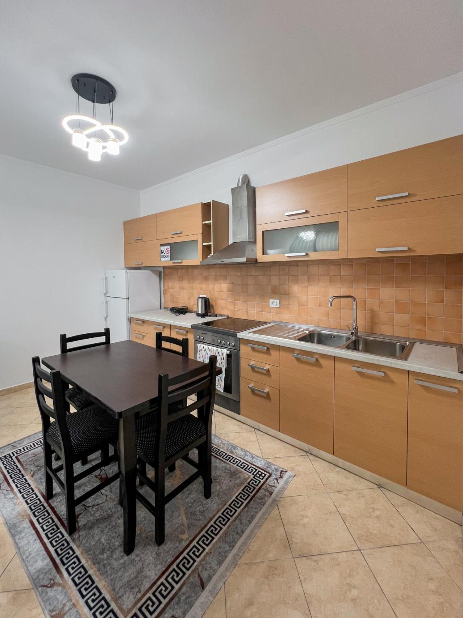 Tirana City Stay Apartments Esterno foto
